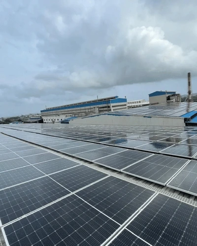 5-star review for commercial solar installation.